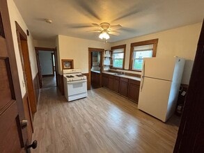 49 Clark St in Framingham, MA - Building Photo - Building Photo