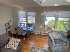 72 6th St, Unit 2 in Cambridge, MA - Building Photo - Building Photo