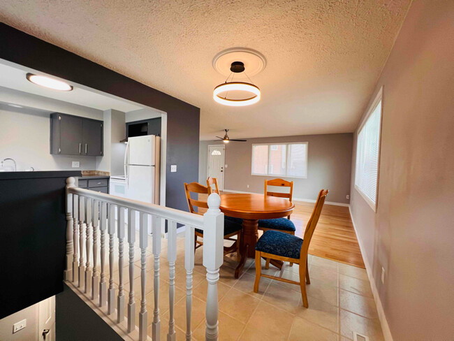 property at 6127 N Regal St