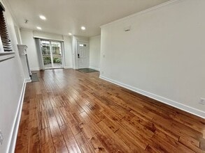 134a 25th Ave E in Seattle, WA - Building Photo - Building Photo