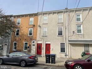 204 Maple St in Conshohocken, PA - Building Photo - Building Photo