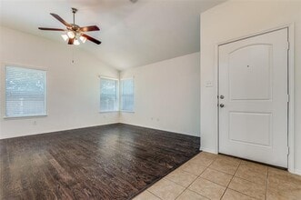 1013 Lucy Ln in Allen, TX - Building Photo - Building Photo