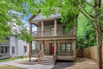 3342 Lawrence St in Scottdale, GA - Building Photo - Building Photo