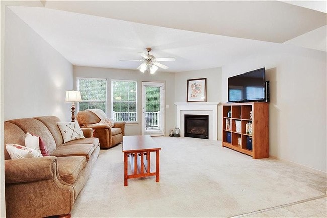 2144 SW Rambling Vine Rd in Lee's Summit, MO - Building Photo - Building Photo