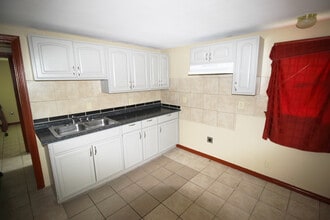 1629 Katlan St in Metairie, LA - Building Photo - Building Photo