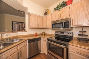 Sonterra at Buckingham in Richardson, TX - Building Photo