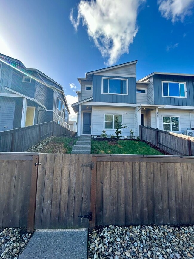 18200 NE 47th Ave in Vancouver, WA - Building Photo - Building Photo