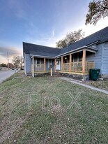 316 E Park St in Pittsburg, KS - Building Photo