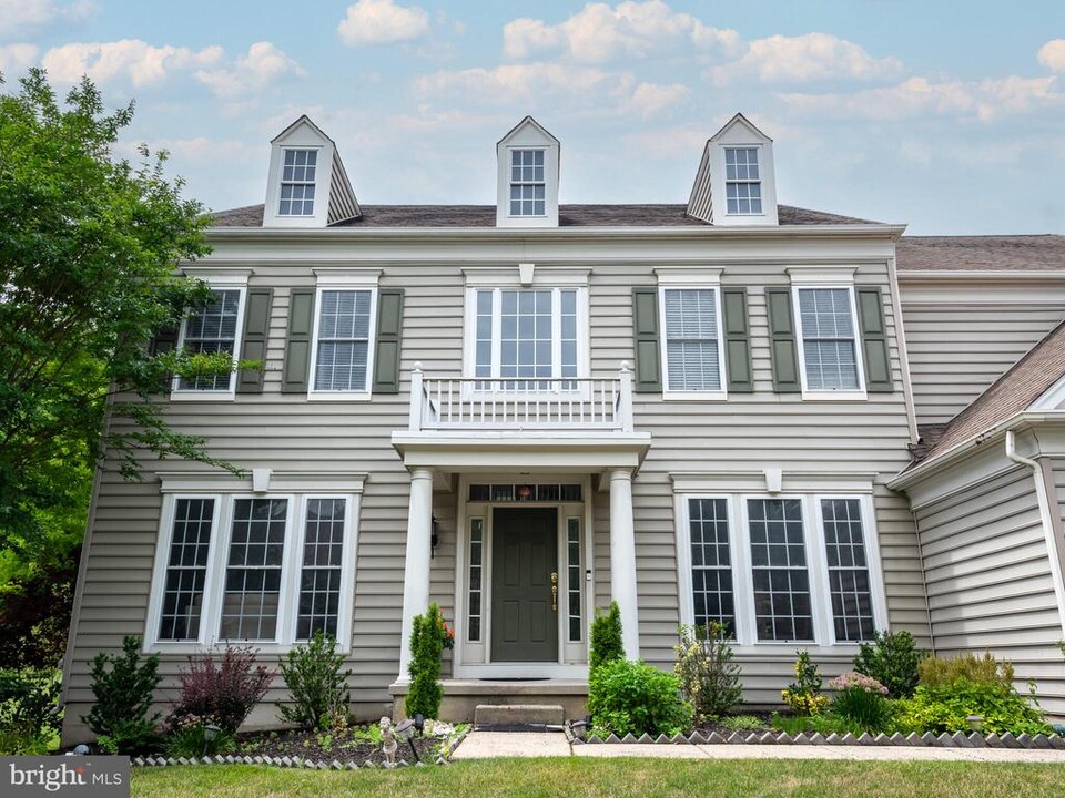 414 Hemlock Ln in Chester Springs, PA - Building Photo