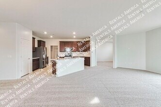 8518 W Pelican Pl in Tucson, AZ - Building Photo - Building Photo