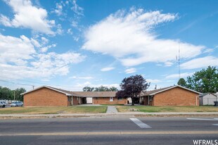 495 E Main St in American Fork, UT - Building Photo