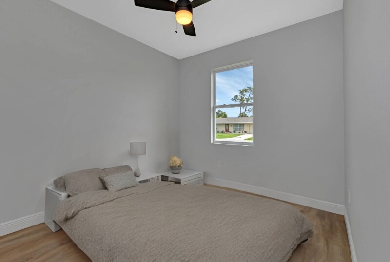 817 Seabold Ave NW in Port Charlotte, FL - Building Photo
