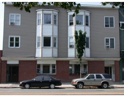 289 Dorchester St, Unit 2 in Boston, MA - Building Photo - Building Photo