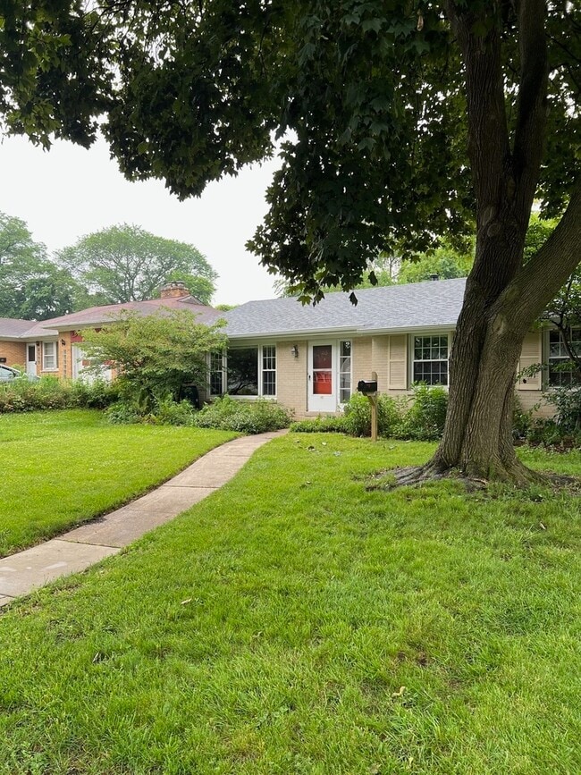 property at 48 N Linden Ave