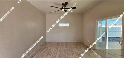 505 Los Arboles Ave NW in Albuquerque, NM - Building Photo - Building Photo