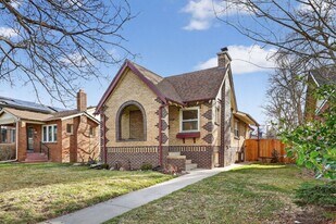 2022 S Corona St in Denver, CO - Building Photo