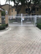 14621 Balgowan Rd in Miami Lakes, FL - Building Photo - Building Photo