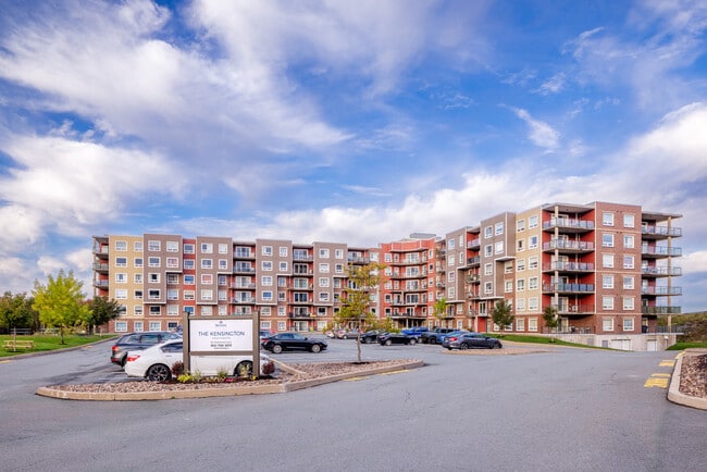 80 Holtwood Ct in Dartmouth, NS - Building Photo - Building Photo