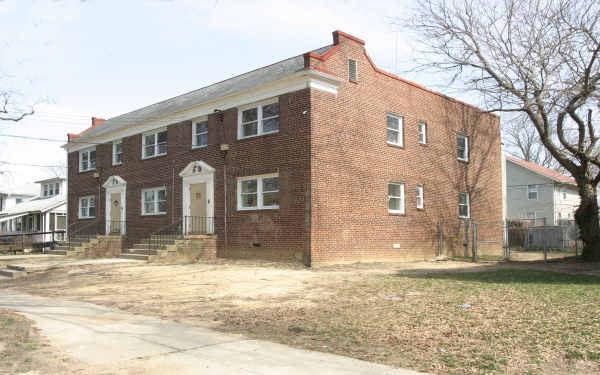 718-720 31st St SE in Washington, DC - Building Photo - Building Photo