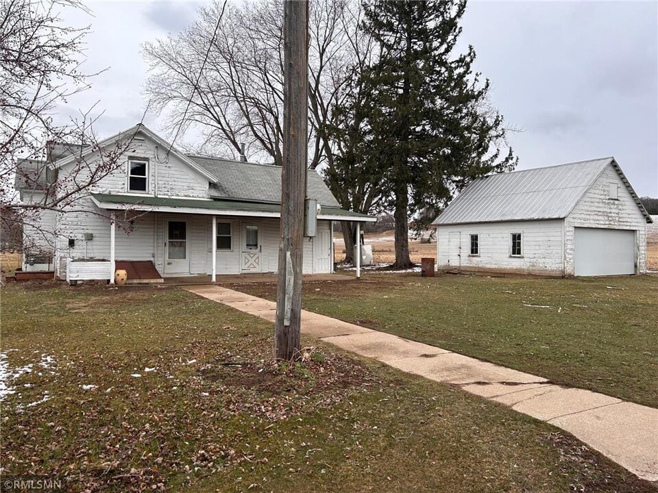 N36767 US-53 in Whitehall, WI - Building Photo