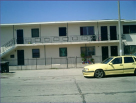 9222 S San Pedro Ave Apartments