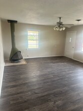 1375 Old Bethany Rd in Bruceville, TX - Building Photo - Building Photo