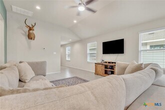 460 Delta Crst in Maxwell, TX - Building Photo - Building Photo