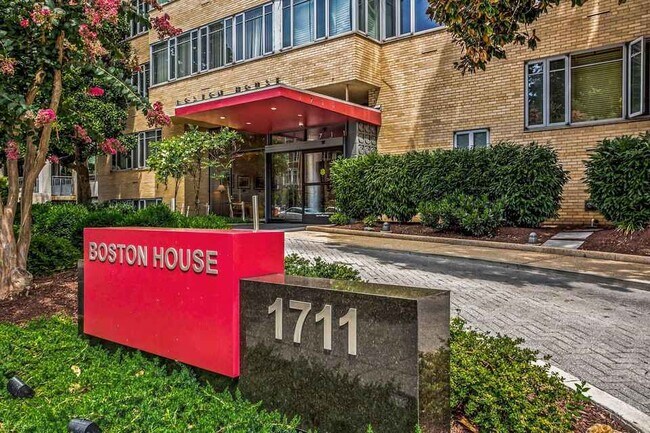 property at 1711 Massachusetts Ave NW