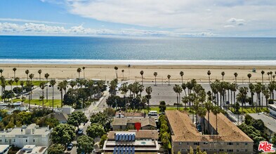 139 Hollister Ave in Santa Monica, CA - Building Photo - Building Photo
