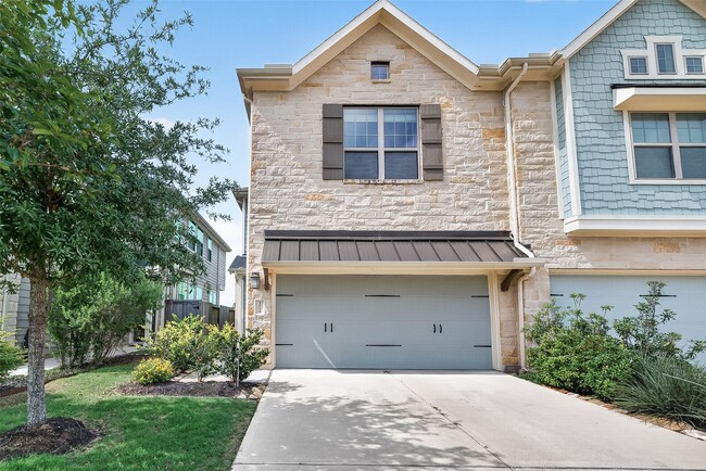property at 5011 Pr Ter Ln