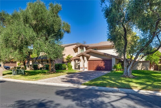 840 Pinehurst Dr in Las Vegas, NV - Building Photo - Building Photo
