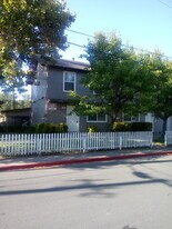 211 Barnett St, Unit 211 in Santa Rosa, CA - Building Photo