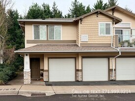 14705 SW Sandhill Loop in Beaverton, OR - Building Photo
