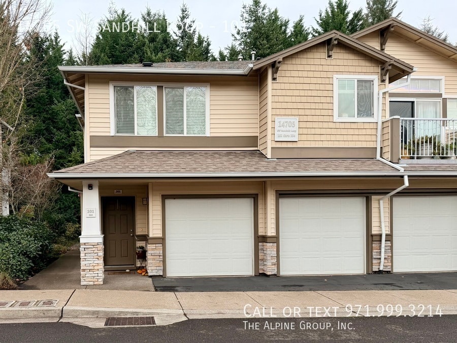 14705 SW Sandhill Loop in Beaverton, OR - Building Photo