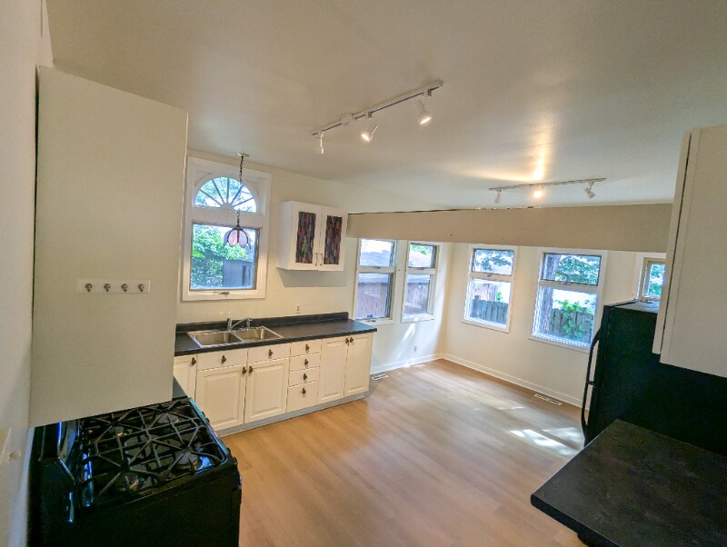 1224 N Newton Ave in Minneapolis, MN - Building Photo
