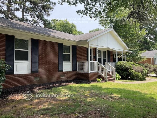 4001 Abbeydale Dr in Charlotte, NC - Building Photo - Building Photo