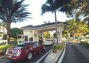 1400 Saint Charles Pl, Unit A314 in Pembroke Pines, FL - Building Photo