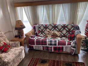 134 Crabapple Ln in Maggie Valley, NC - Building Photo - Building Photo