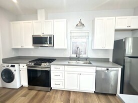 1439 38th Ave in Oakland, CA - Building Photo