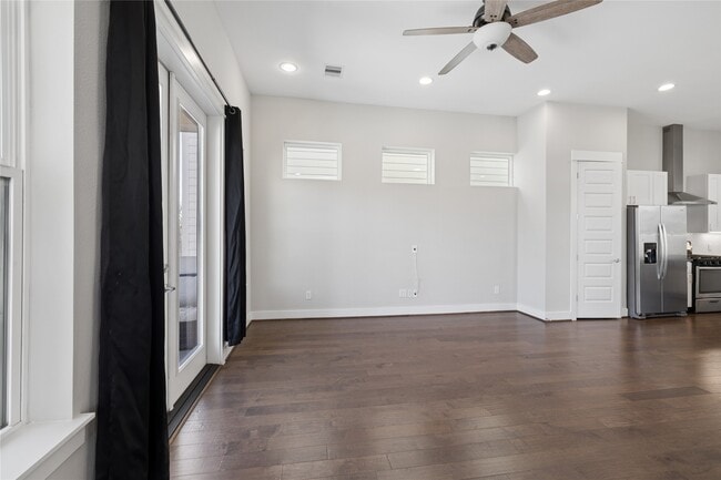 property at 2604 McIlhenny St