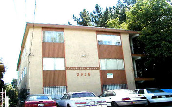 Creekside Manor in Oakland, CA - Building Photo - Building Photo