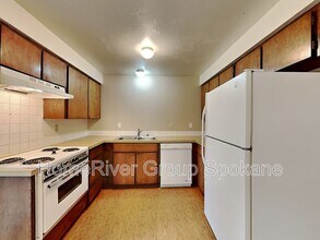 819 E 9th Ave in Spokane, WA - Building Photo - Building Photo