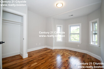 173 Trenton St, Unit 2 in Boston, MA - Building Photo - Building Photo