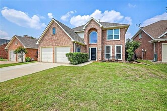 2421 Old Hickory Ln in Flower Mound, TX - Building Photo - Building Photo