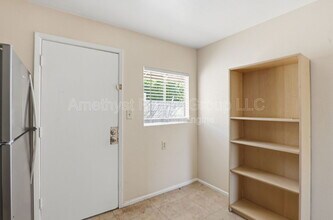 317 E Vogel Ave in Phoenix, AZ - Building Photo - Building Photo