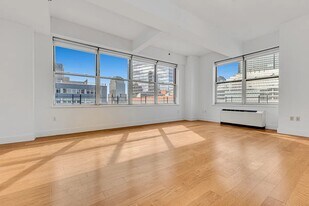 50 Murray St in New York, NY - Building Photo