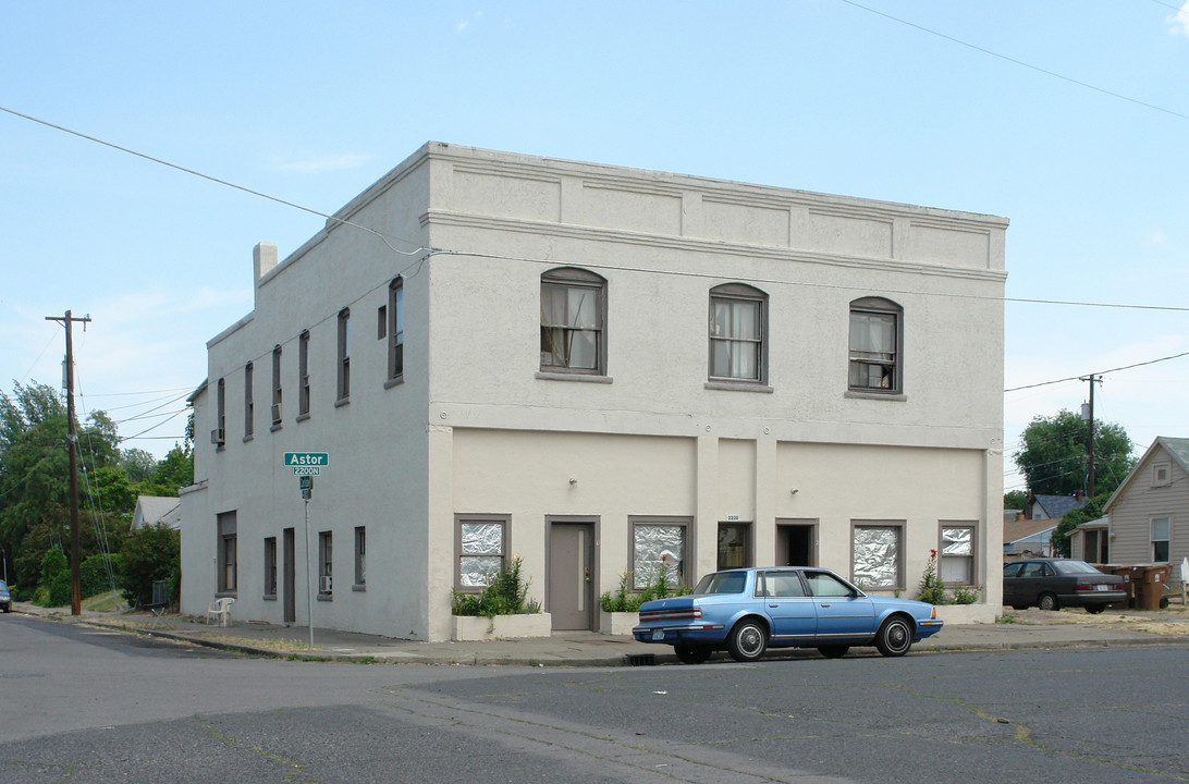 2228 N Astor St in Spokane, WA - Building Photo