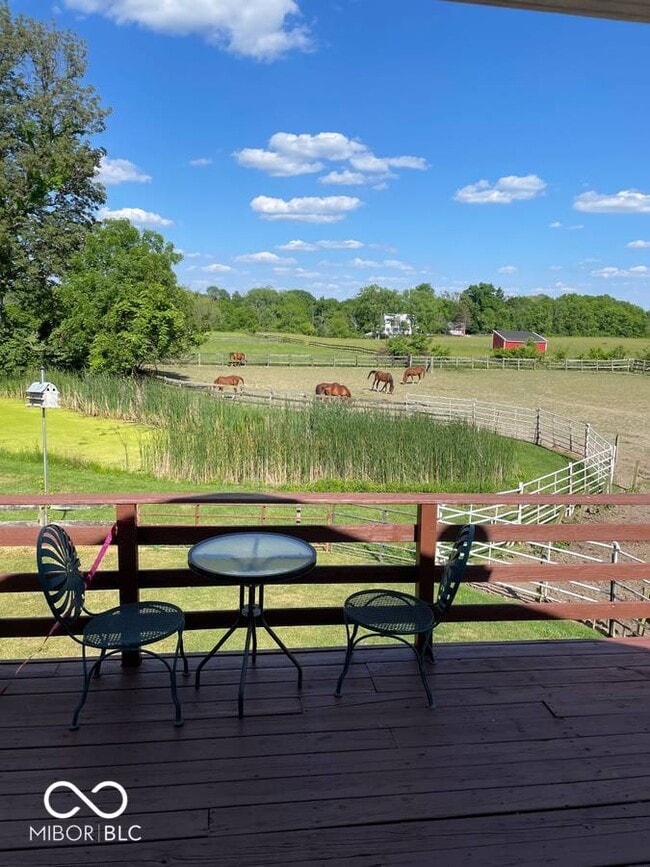 9375 Cooper Rd in Zionsville, IN - Building Photo - Building Photo