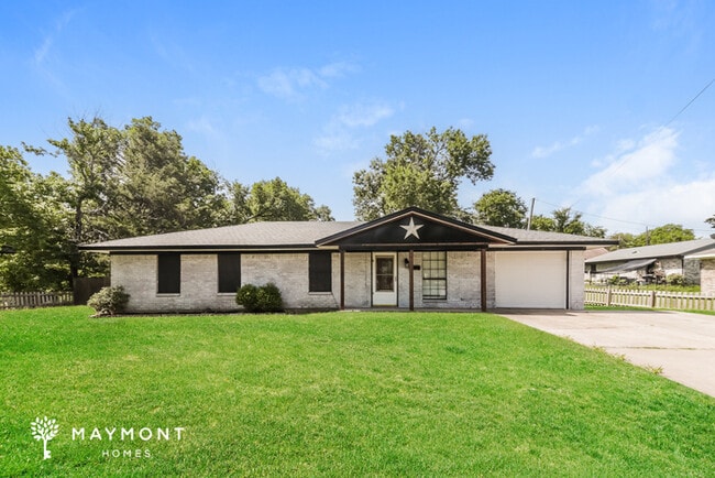 property at 506 E Hickory St
