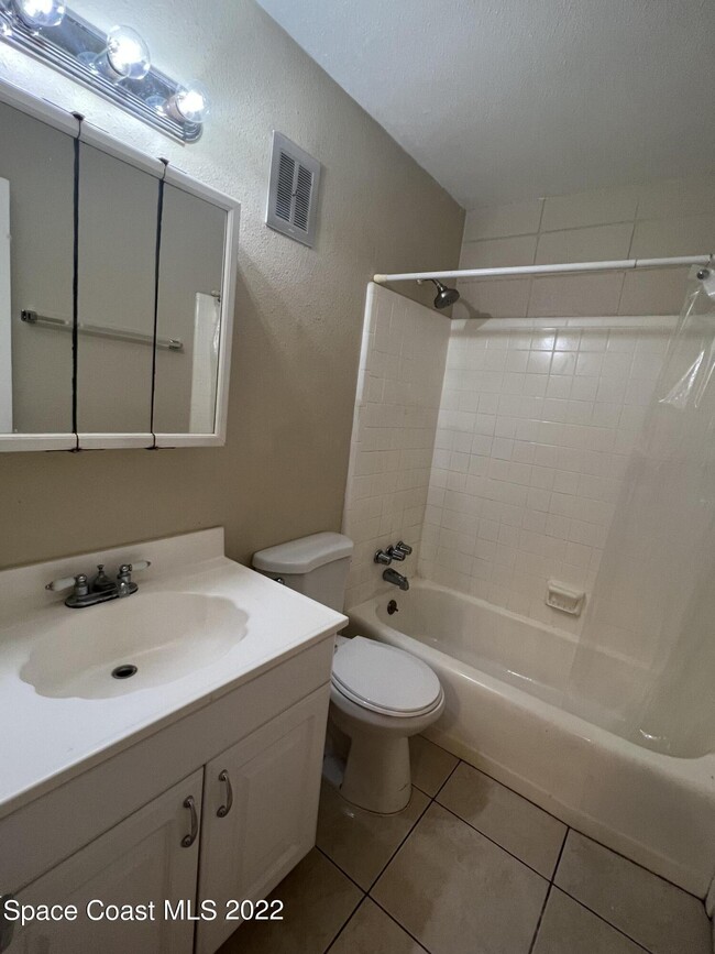 55 Needle Blvd in Merritt Island, FL - Building Photo - Building Photo
